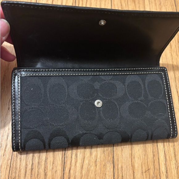 Coach black snakeskin leather accent wallet - Picture 13 of 13